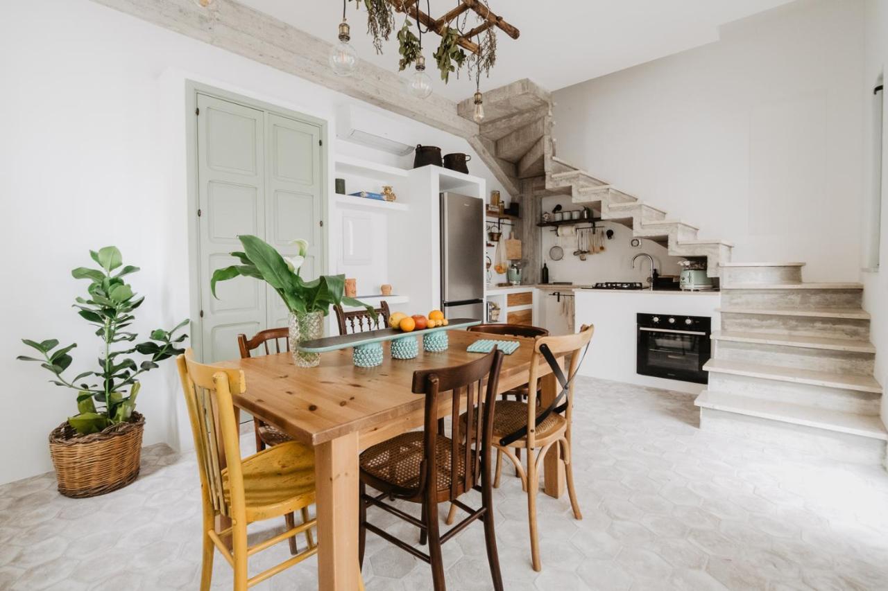 شقة Casa Astura Capo dʼOrlando المظهر الخارجي الصورة