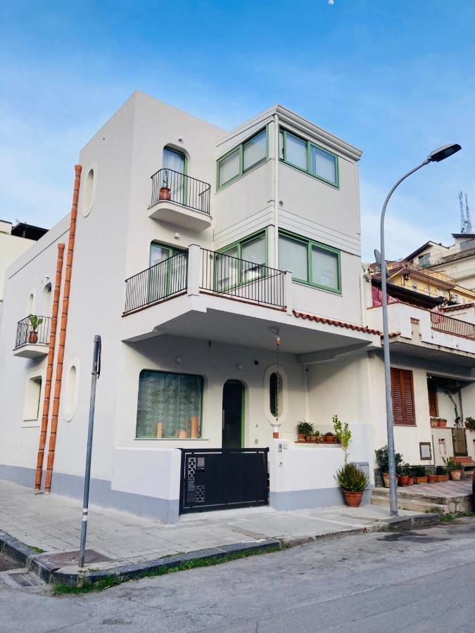شقة Casa Astura Capo dʼOrlando المظهر الخارجي الصورة