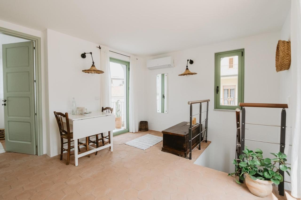 شقة Casa Astura Capo dʼOrlando المظهر الخارجي الصورة